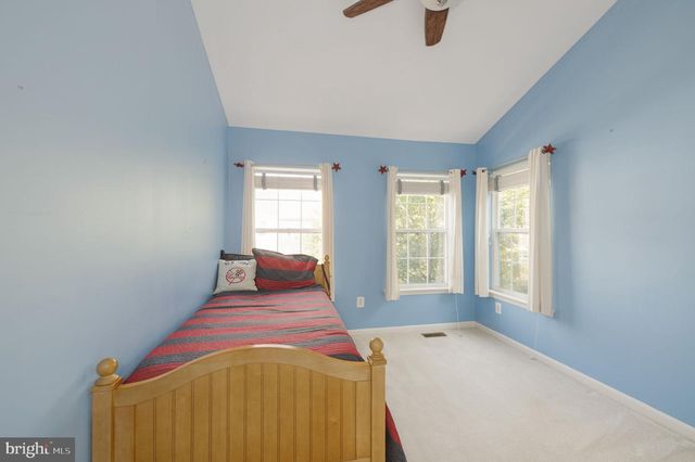 7826 DESIREE ST, Alexandria, VA 22315