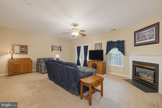 7826 DESIREE ST, Alexandria, VA 22315