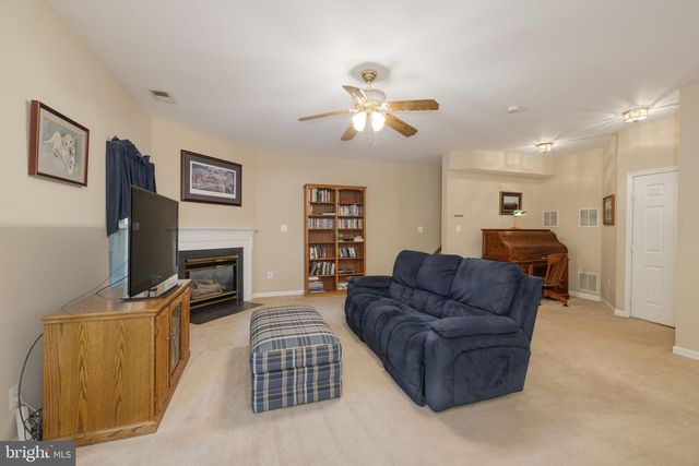 7826 DESIREE ST, Alexandria, VA 22315