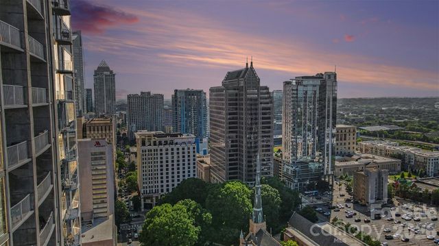 210 N Church Street 2608, Charlotte, NC 28202