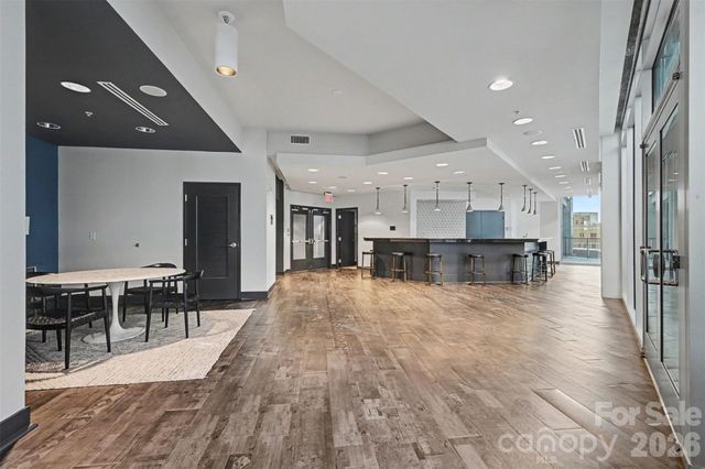 210 N Church Street 2608, Charlotte, NC 28202
