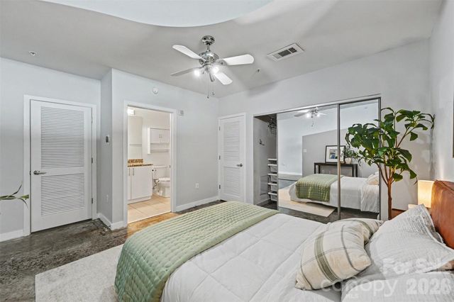210 N Church Street 2608, Charlotte, NC 28202