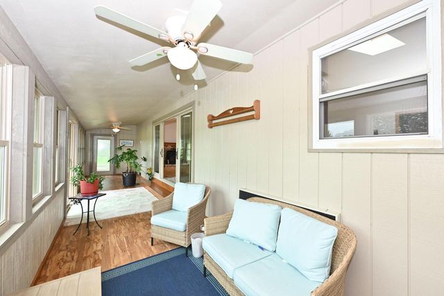 N2877 Roger ROAD, Helenville, WI 53137