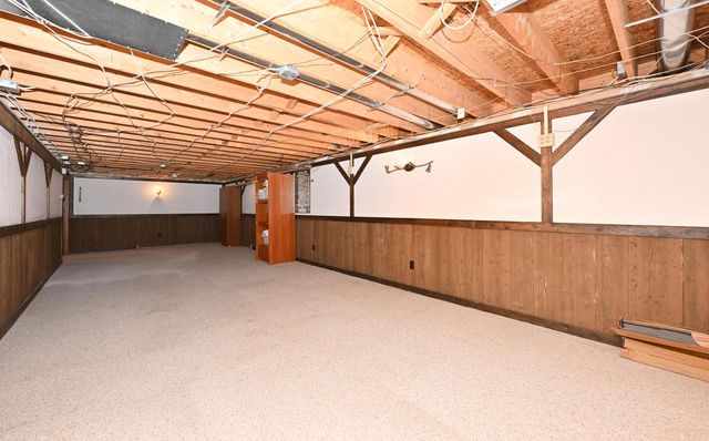 N2877 Roger ROAD, Helenville, WI 53137