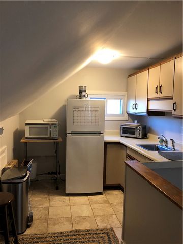 22 Carroll Avenue, Newport, RI 02840