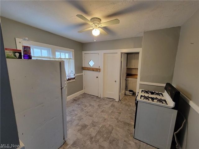 12701 Angelus Avenue, Cleveland, OH 44105