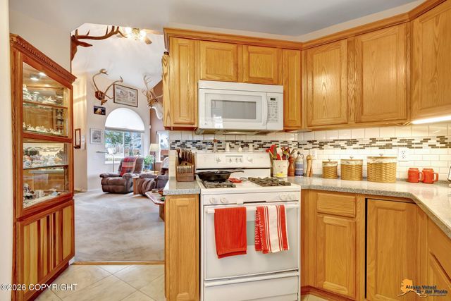 2161 Tudor Hills Drive, Anchorage, AK 99507