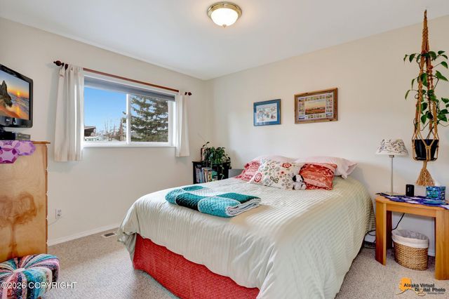 2161 Tudor Hills Drive, Anchorage, AK 99507