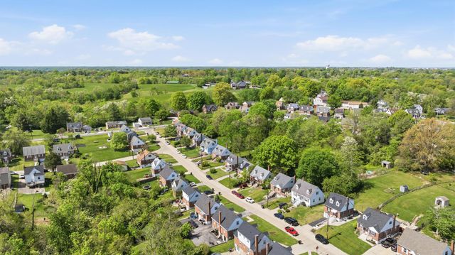 22 Pine Hill Drive, Highland Heights, KY 41076
