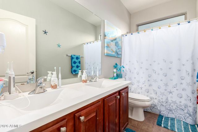 6321 S BLAKE Street, Gilbert, AZ 85298