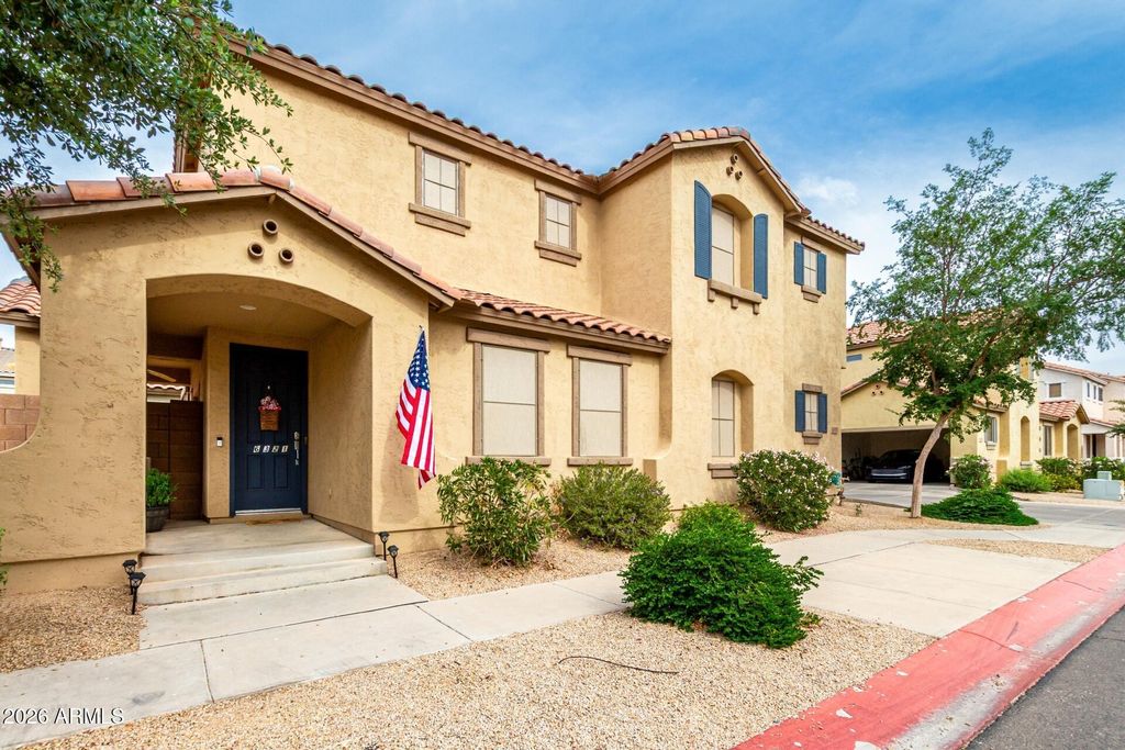 6321 S BLAKE Street, Gilbert, AZ 85298 — photo 2