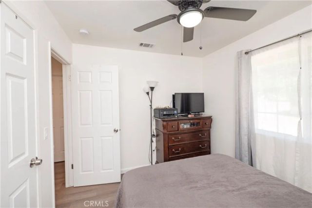 10707 Redwood, Hesperia, CA 92345