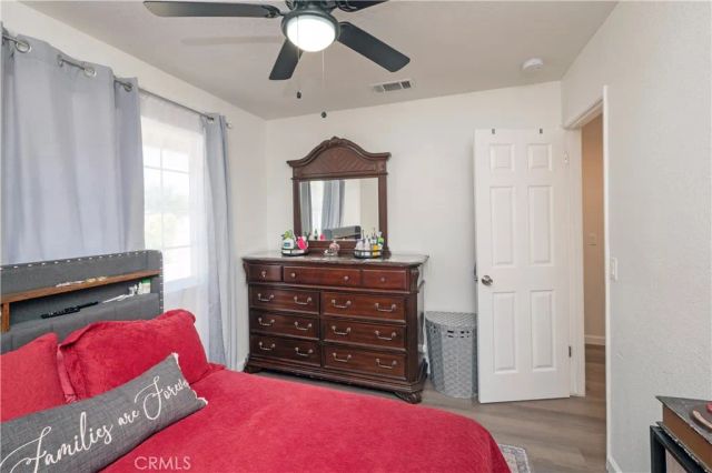 10707 Redwood, Hesperia, CA 92345