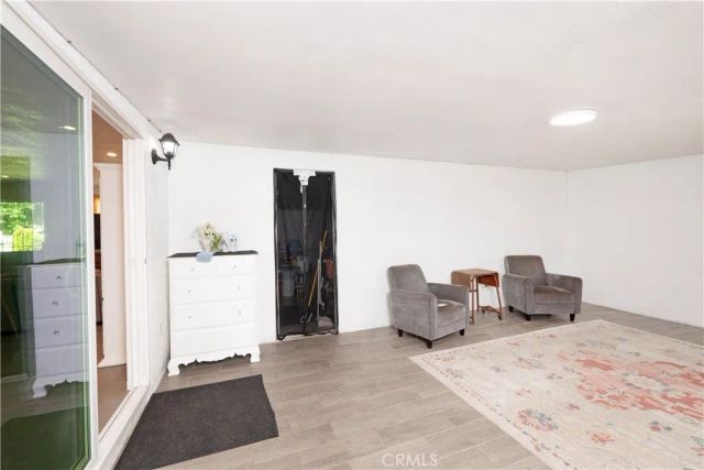 10707 Redwood, Hesperia, CA 92345