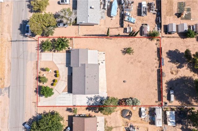 10707 Redwood, Hesperia, CA 92345