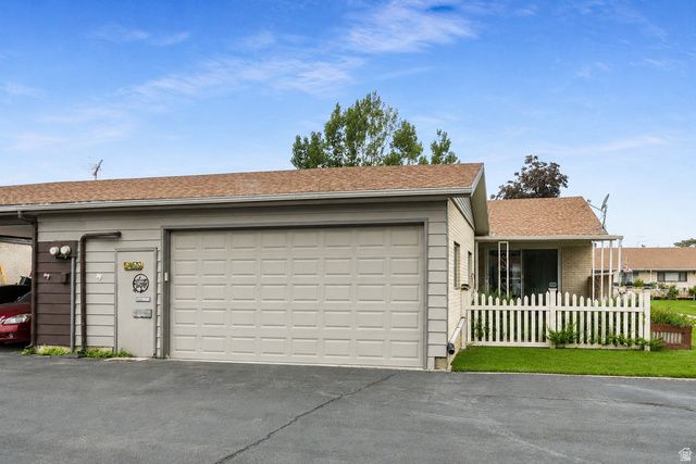 5455 S 925 E, South Ogden, UT 84405