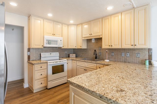 5455 S 925 E, South Ogden, UT 84405