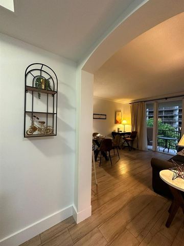 2951 S Bayshore Drive 805, Miami, FL 33133