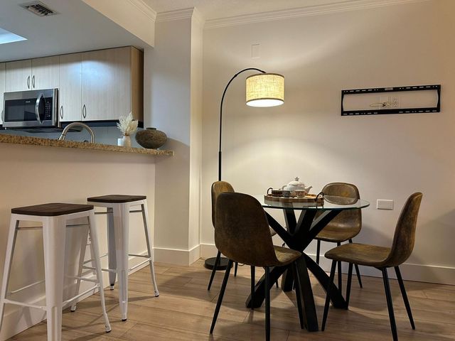 2951 S Bayshore Drive 805, Miami, FL 33133