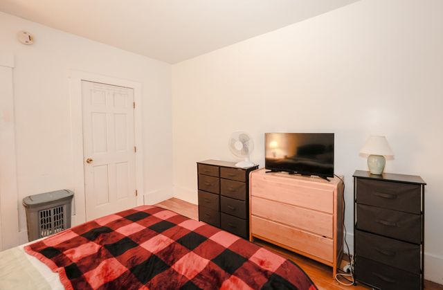 14 Chestnut Street, Pittsfield, NH 03263