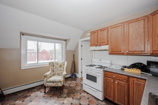 14 Chestnut Street, Pittsfield, NH 03263