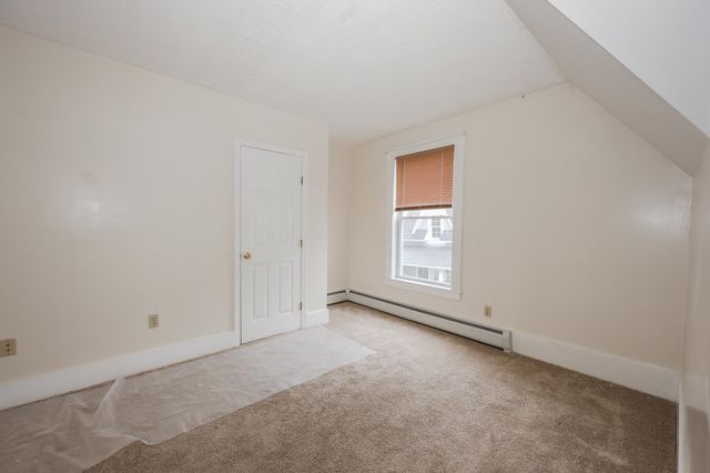 14 Chestnut Street, Pittsfield, NH 03263