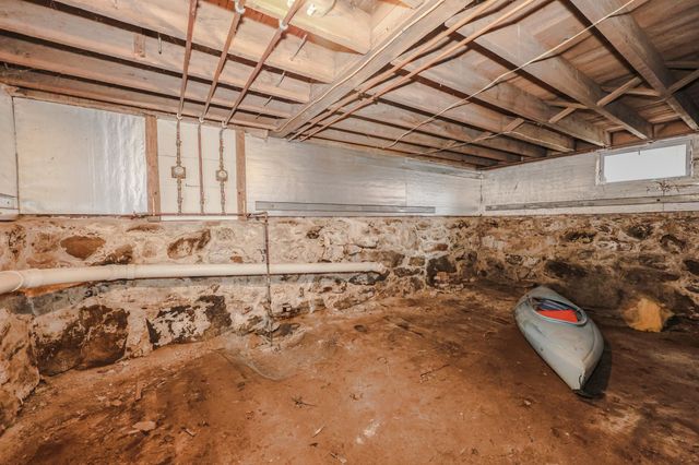 14 Chestnut Street, Pittsfield, NH 03263