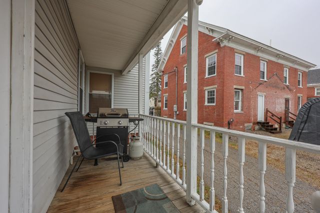 14 Chestnut Street, Pittsfield, NH 03263