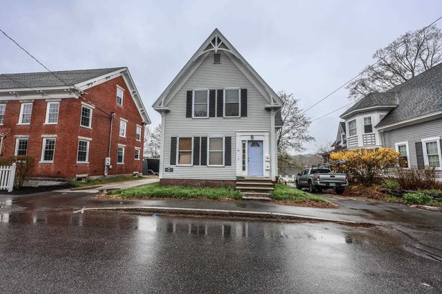 14 Chestnut Street, Pittsfield, NH 03263