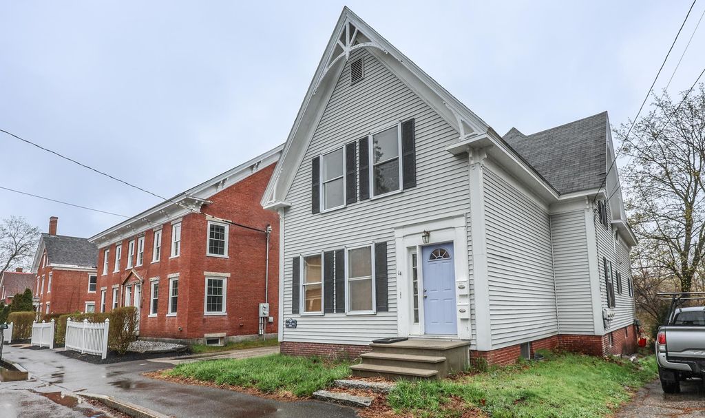 14 Chestnut Street, Pittsfield, NH 03263