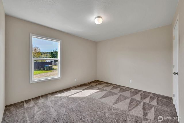 228 Mossyrock Road W, Mossyrock, WA 98564