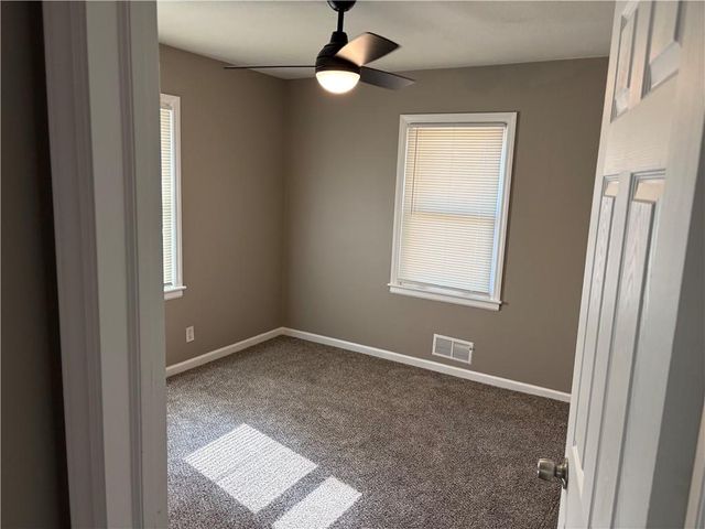 10201 Belmont Avenue, Kansas City, MO 64134