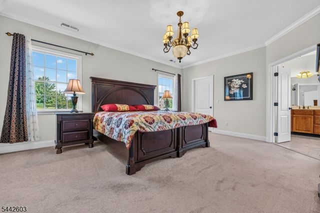26 High Ridge Ln, Frankford Twp., NJ 07822