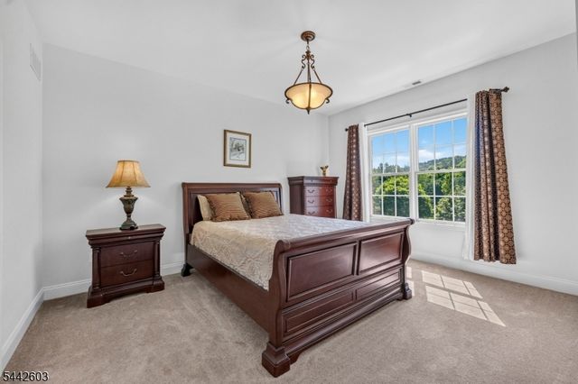 26 High Ridge Ln, Frankford Twp., NJ 07822