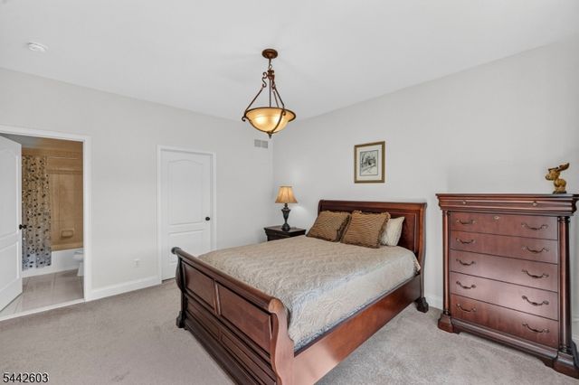 26 High Ridge Ln, Frankford Twp., NJ 07822
