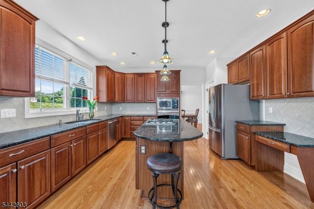 26 High Ridge Ln, Frankford Twp., NJ 07822