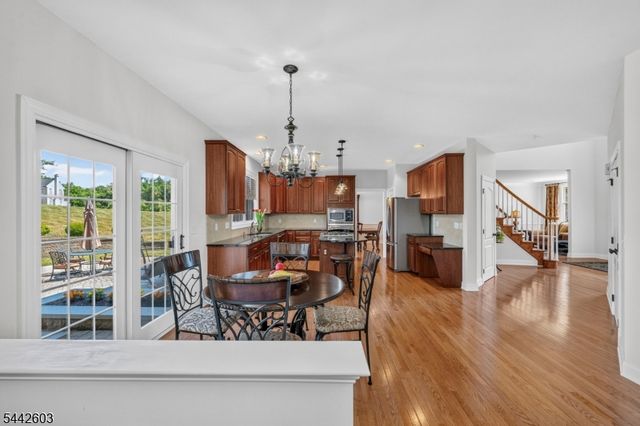 26 High Ridge Ln, Frankford Twp., NJ 07822