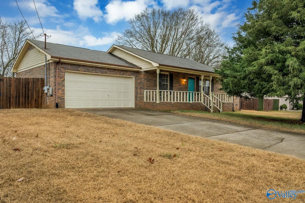 12974 Copperfield Lane, Madison, AL 35756