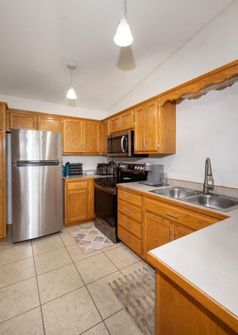 3015 Dakota Park Circle S, Fargo, ND 58104
