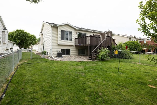 3015 Dakota Park Circle S, Fargo, ND 58104