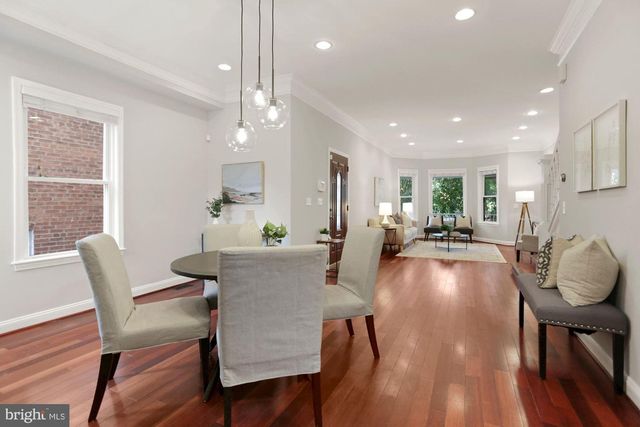 215 T ST NE, Washington, DC 20002