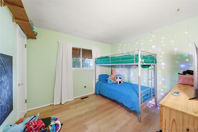 6011 E 57th Street, Tulsa, OK 74135