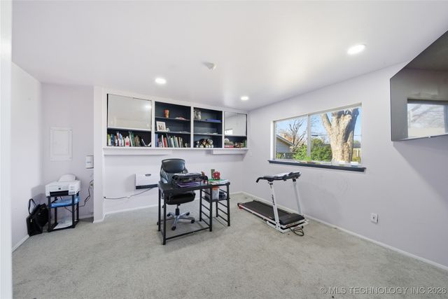 6011 E 57th Street, Tulsa, OK 74135