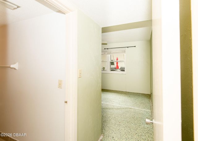 2901 N Halifax Ave Apt 111, Daytona Beach, FL 32118