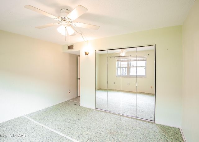 2901 N Halifax Ave Apt 111, Daytona Beach, FL 32118
