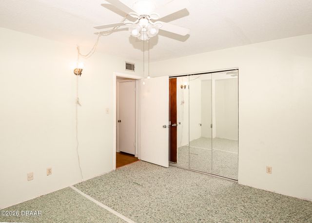 2901 N Halifax Ave Apt 111, Daytona Beach, FL 32118