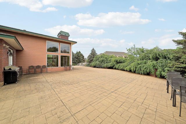 1070 Grandview Court NE 300, Columbia Heights, MN 55421