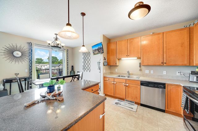 1070 Grandview Court NE 300, Columbia Heights, MN 55421