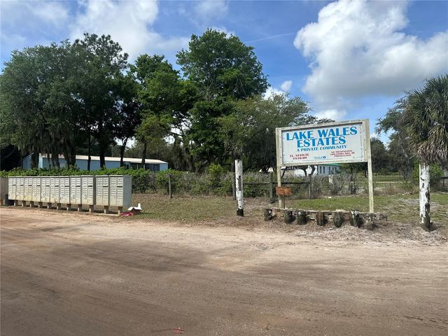 5230 WOODVILLE STREET, Lake Wales, FL 33859