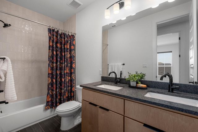 305 Comfort Maple LN, Dripping Springs, TX 78620